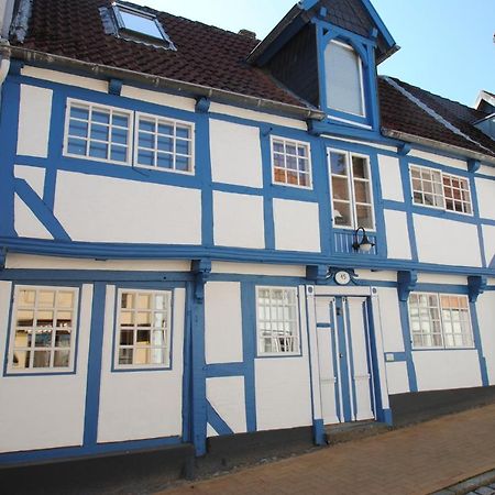 Fewo1846 - Villa Windschief - Uriges Fachwerkhaus Auf 3 Ebenen Mit Garten Im Stadtzentrum Фленсбург Екстер'єр фото