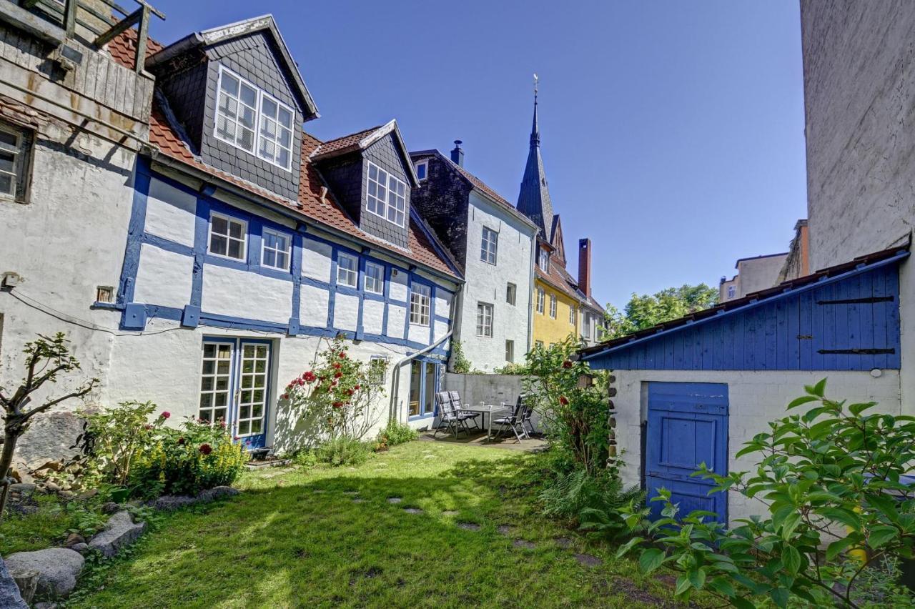 Fewo1846 - Villa Windschief - Uriges Fachwerkhaus Auf 3 Ebenen Mit Garten Im Stadtzentrum Фленсбург Екстер'єр фото